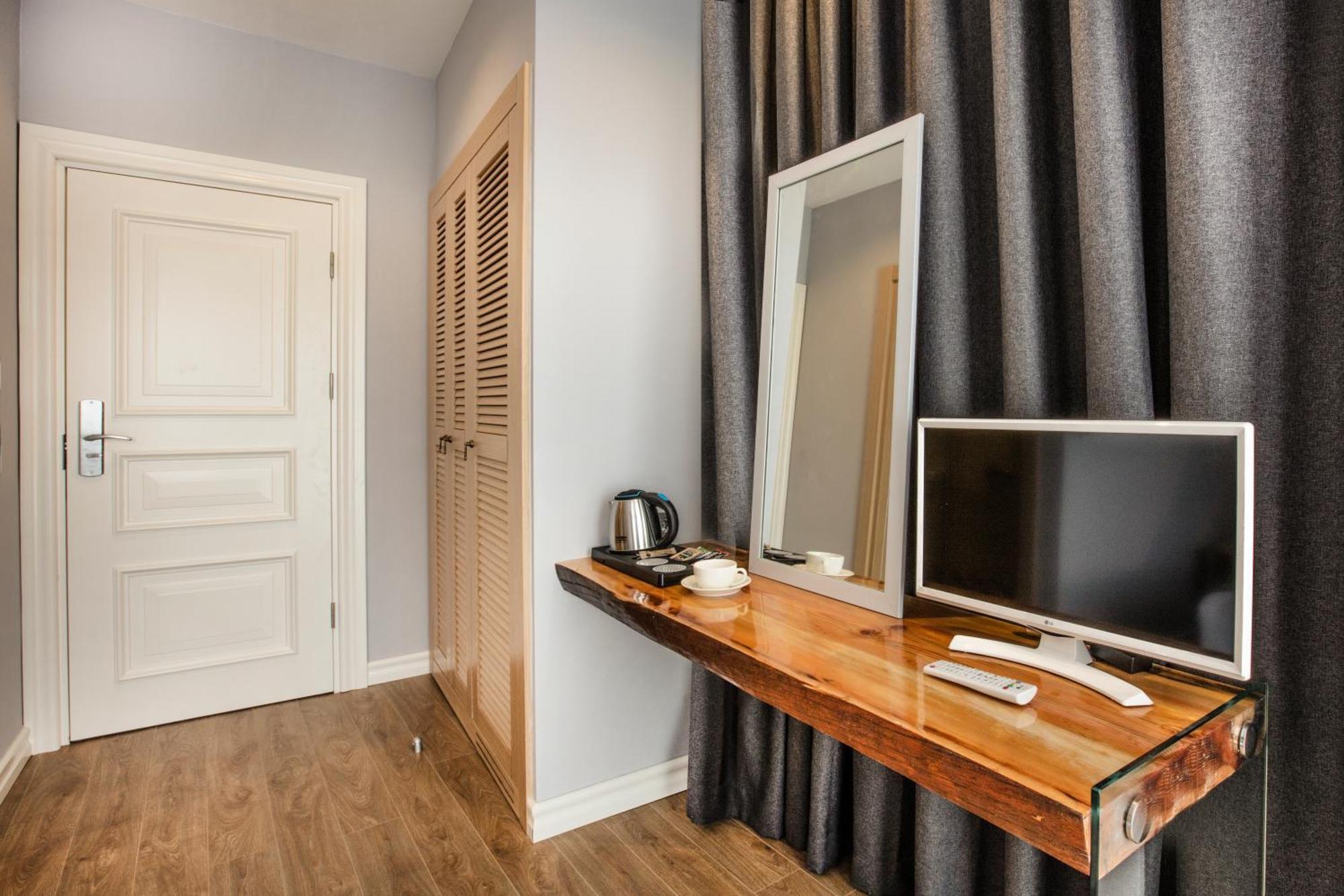 Hotel Eliada 3*